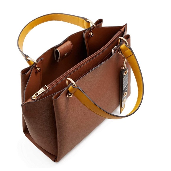 DELETE - Picture 2 of 14